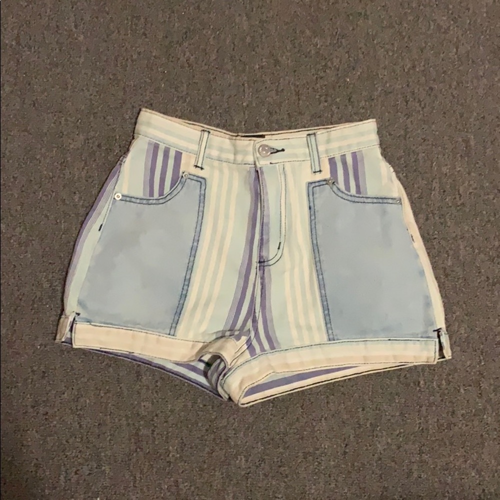 Urban Outfitters Mom High Rise
